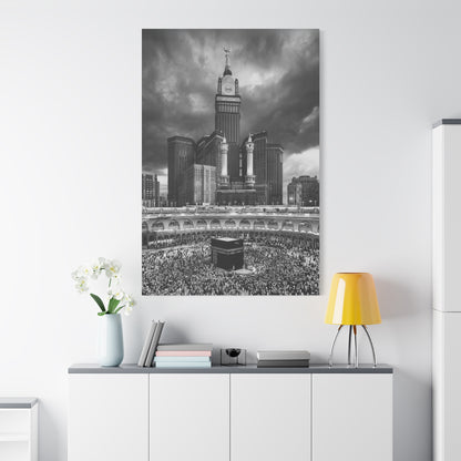Black & White Kaaba Canvas – Mecca Islamic Wall Art (1.25" Depth)